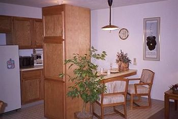 Mcgovern'S Motel And Suites Sun Prairie Eksteriør bilde