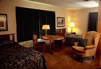 Mcgovern'S Motel And Suites Sun Prairie Eksteriør bilde